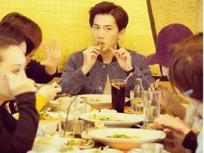 小贾娱乐圈里吃瓜是谁,真相与幕后  第1张